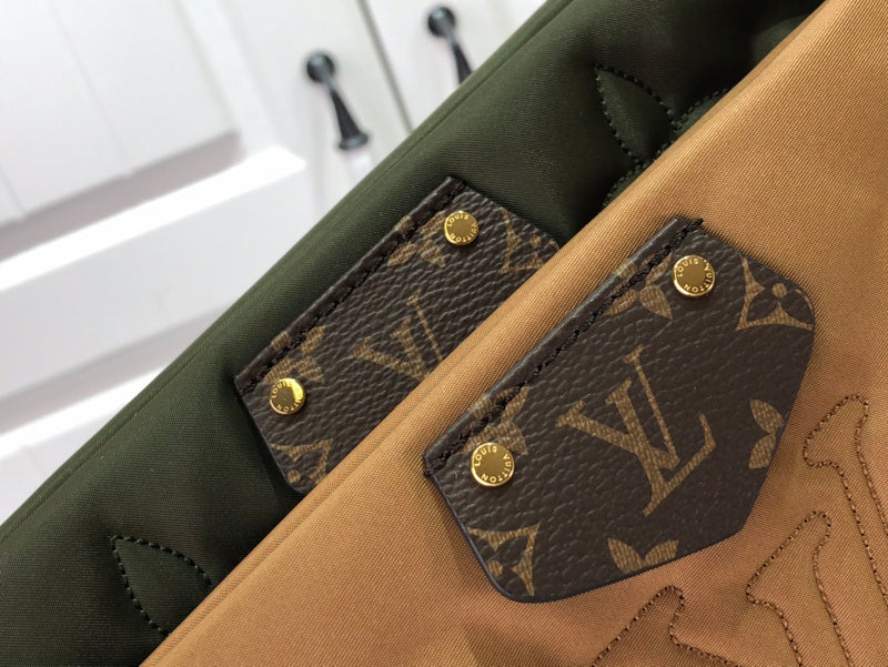 LOV - Luxurious Totes - 2214