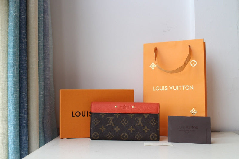 Luxurious Totes - Latest - 2643