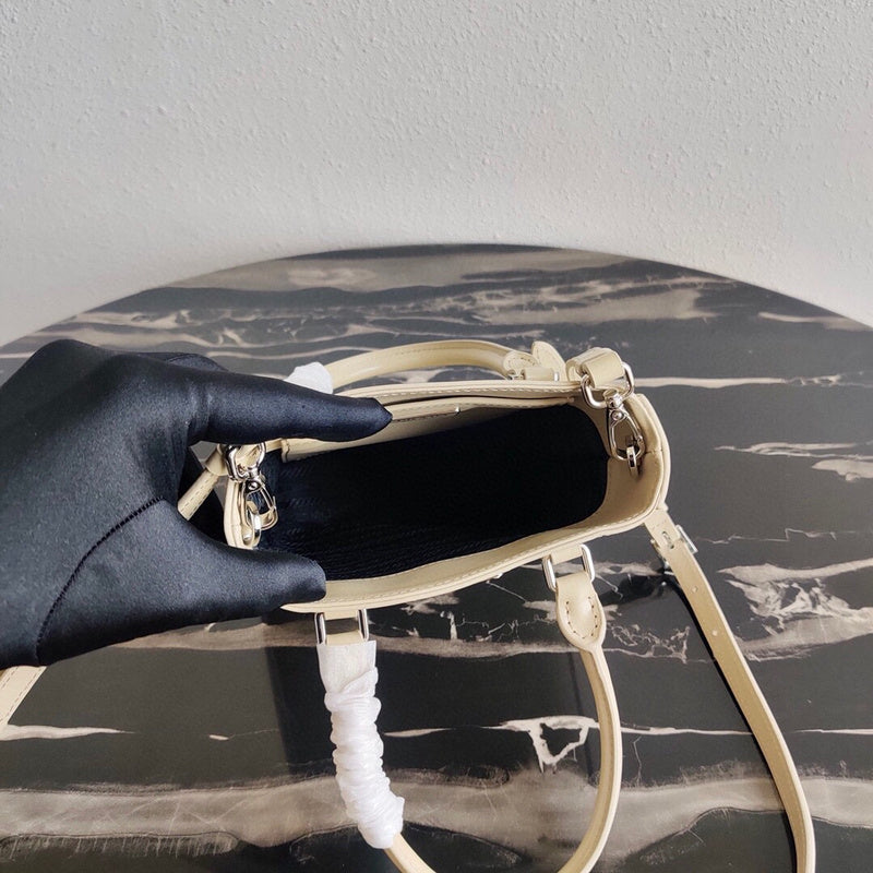 Luxurious Totes - Latest - 4733