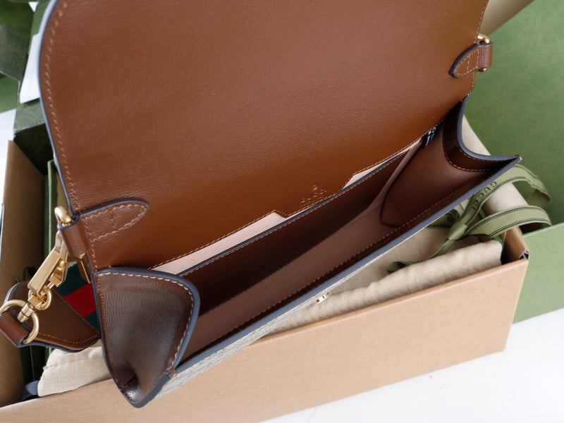 GUI - Luxurious Totes - 762