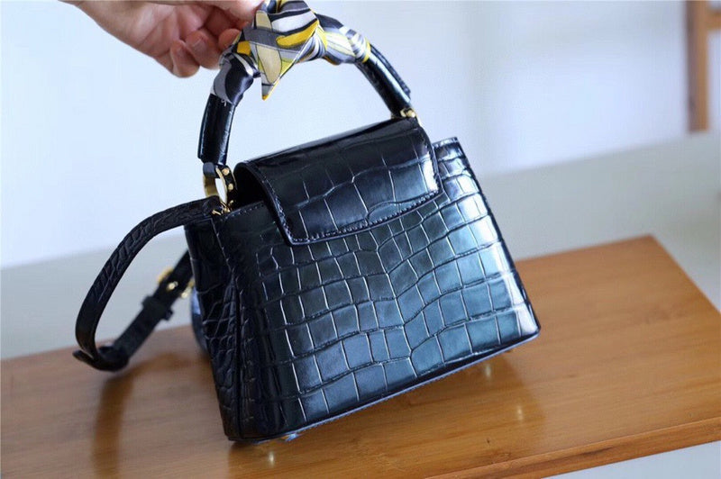 Lux-Totes - LOV Bags - 1130
