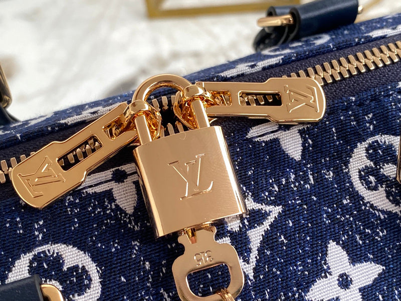 LOV - Luxurious Totes - 2078