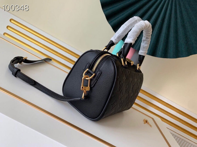 Luxurious Totes - Latest - 9659