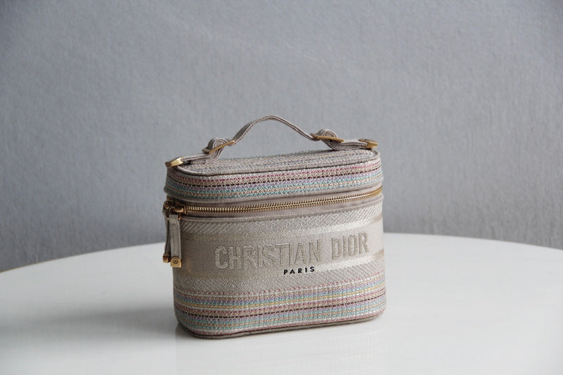 Luxurious Totes - Latest - 6515