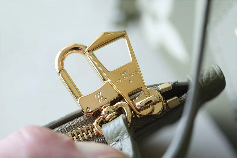 Lux-Totes - LOV Bags - 086