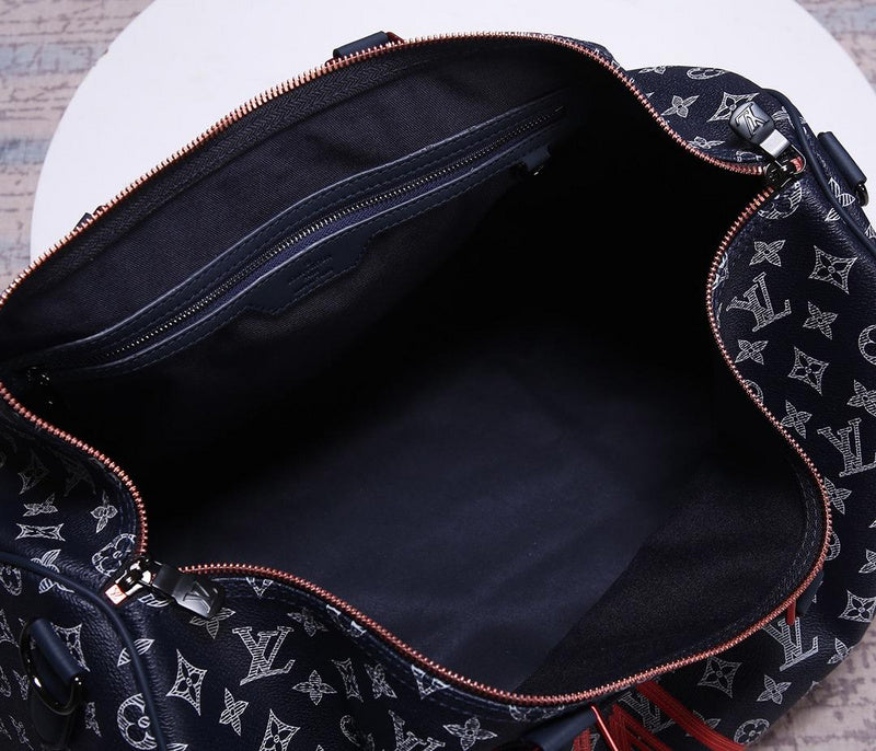 LOV - Luxurious Totes - 2697