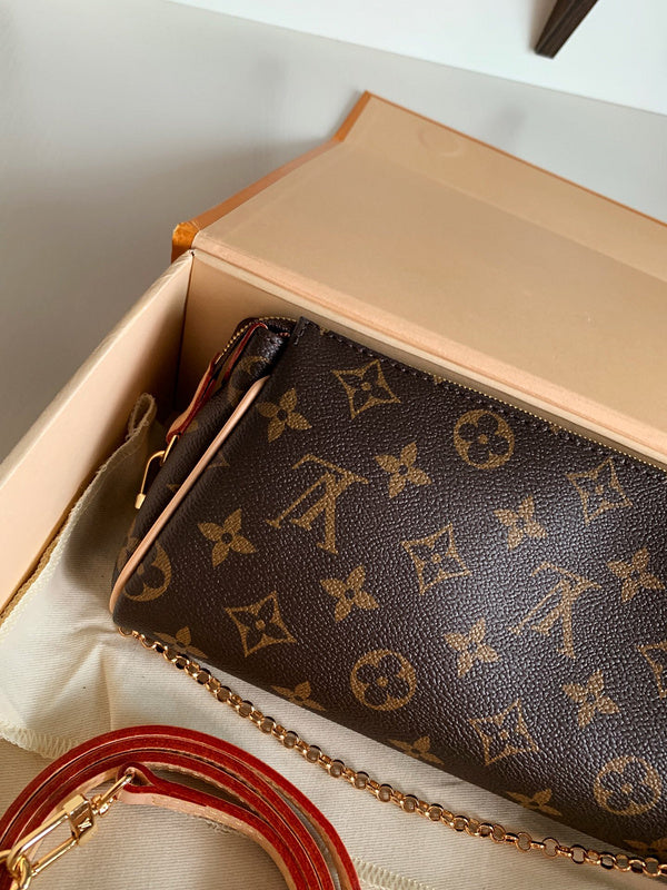 Luxurious Totes - Latest - 3631
