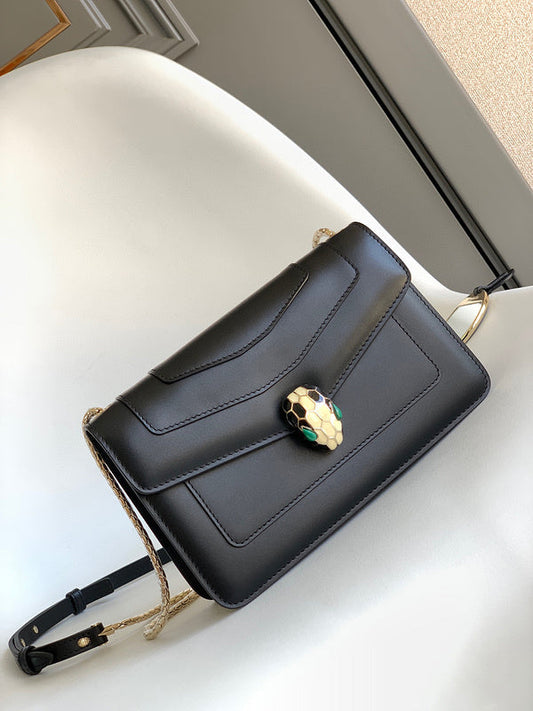 Luxurious-Totes - BVLGA Bags - 607