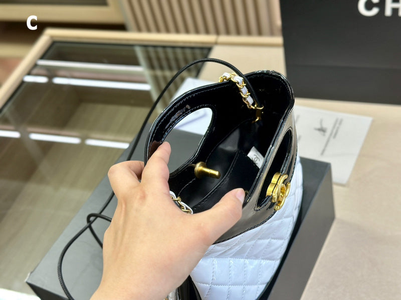 Luxurious Totes - CNL3 Bags - 114