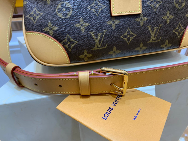 Luxurious Totes - Latest - 1627