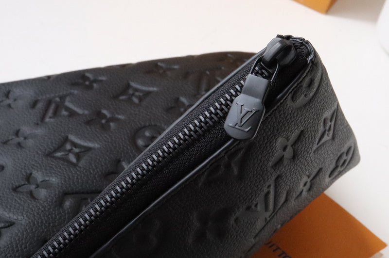 LOV - Luxurious Totes - 1823