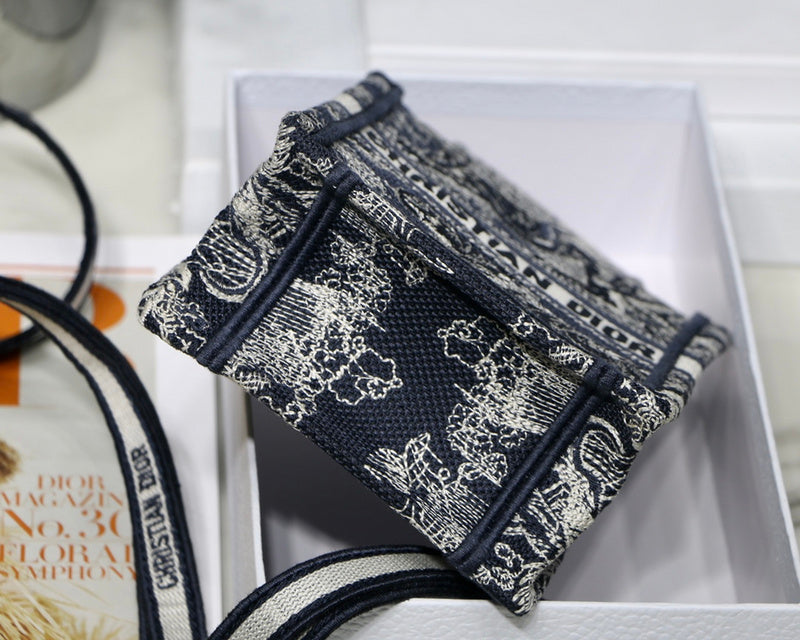 Luxurious Totes - Latest - 6448