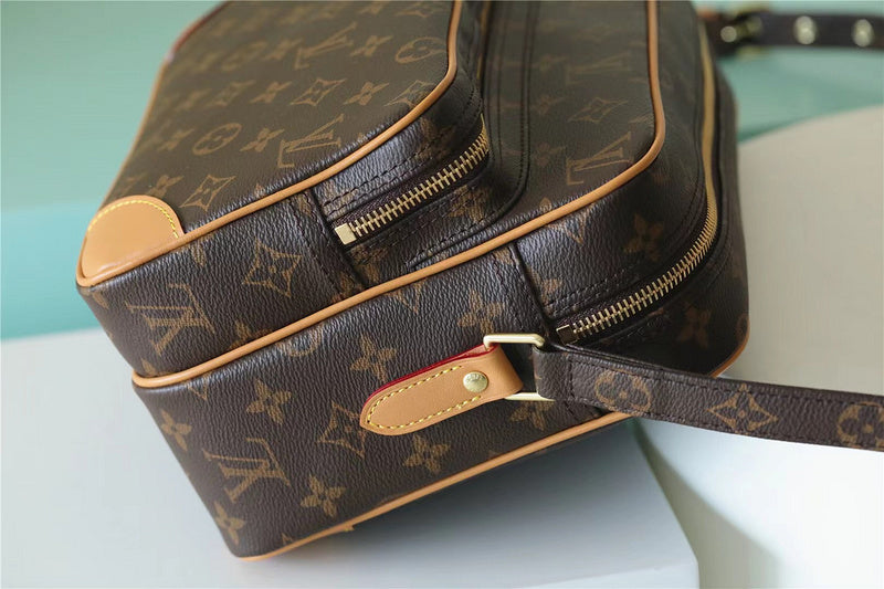 Lux-Totes - LOV Bags - 430
