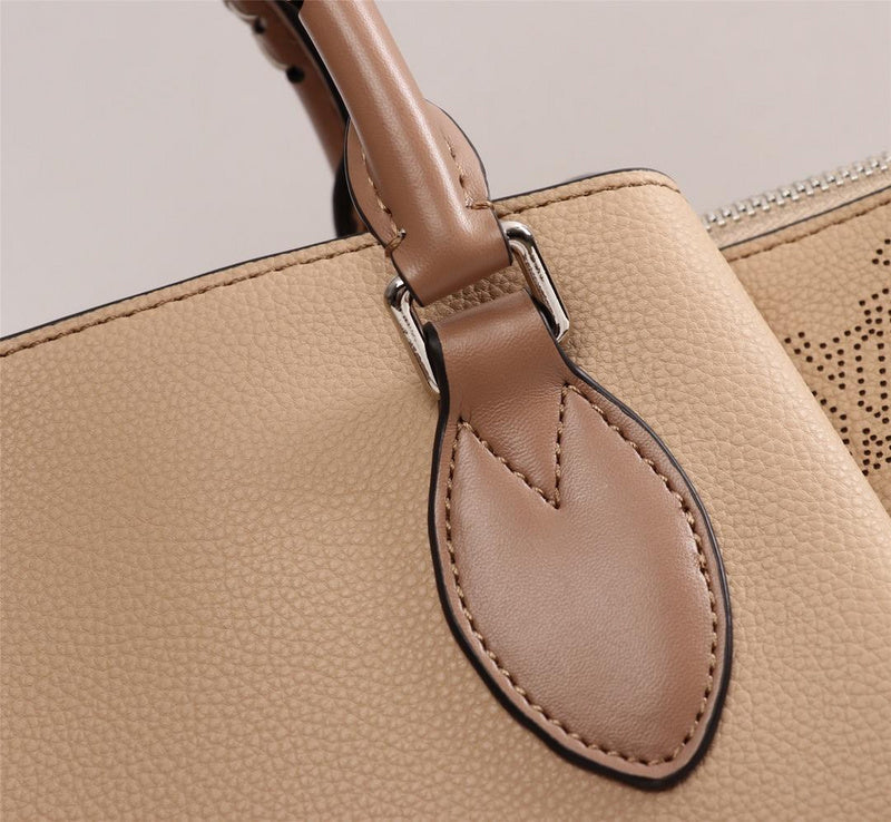 LOV - Luxurious Totes - 2721