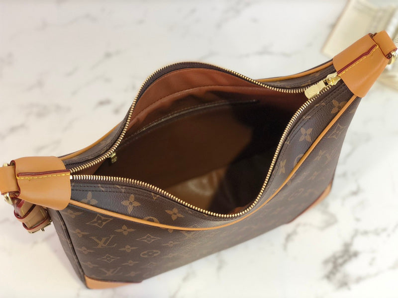 LOV - Luxurious Totes - 920