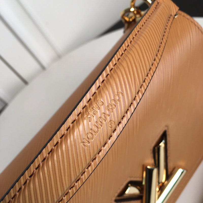 LOV - Luxurious Totes - 1829