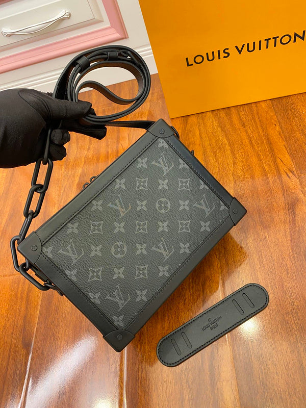 LOV - Luxurious Totes - 2643