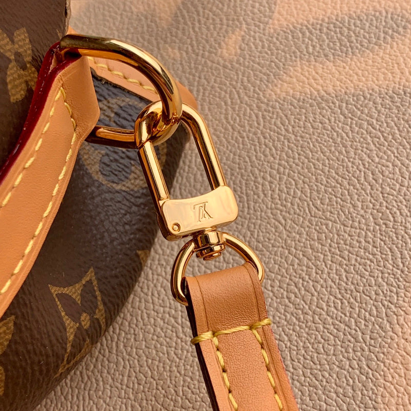 LOV - Luxurious Totes - 1843