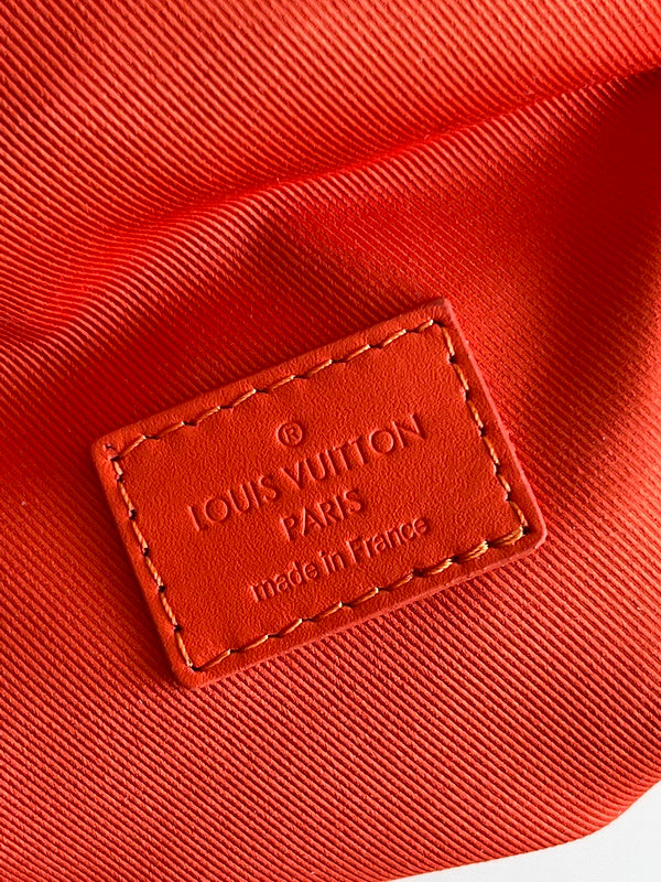 LOV - Luxurious Totes - 1251