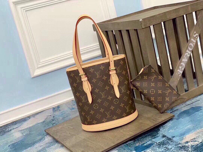 LOV - Luxurious Totes - 1942