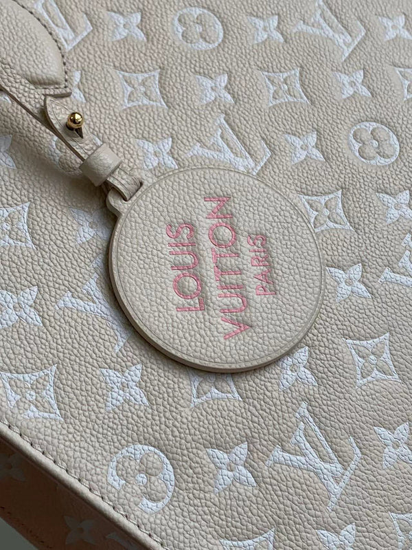 LOV - Luxurious Totes - 1629