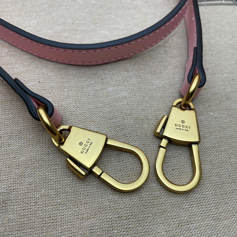 GUI - Luxurious Totes - 400