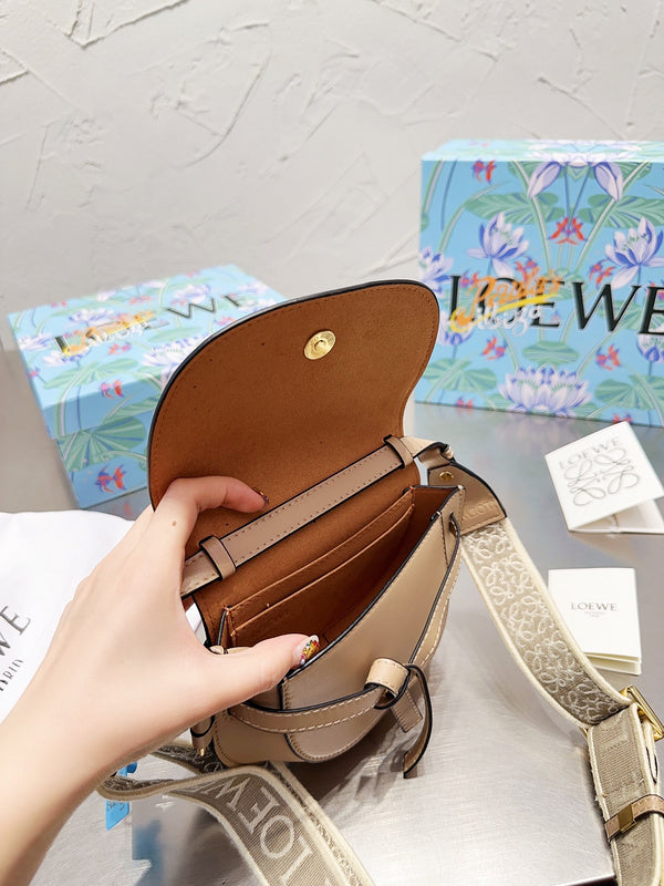 Luxurious Totes - LW-CH Bags - 031