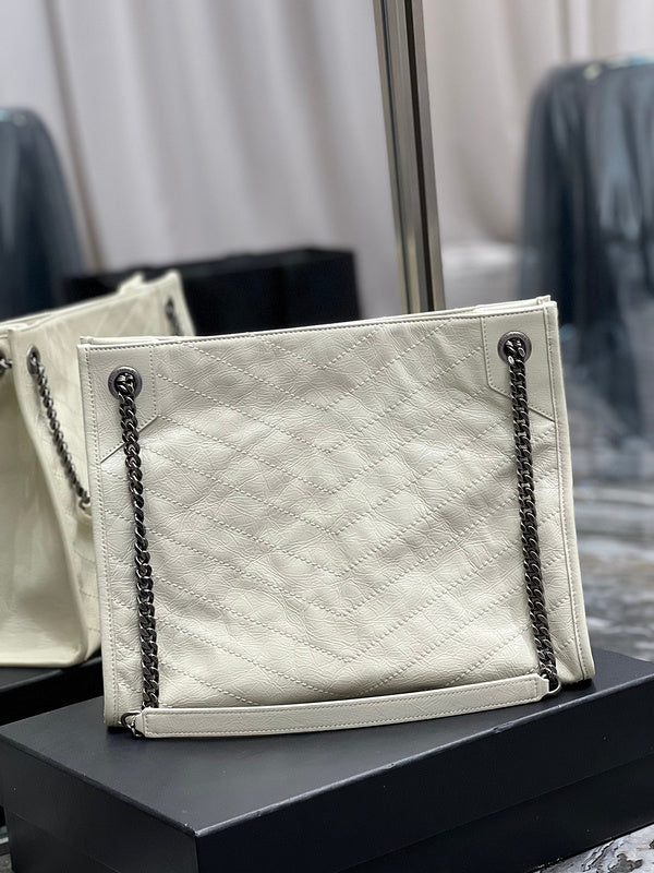 Luxurious Totes - Latest - 8254