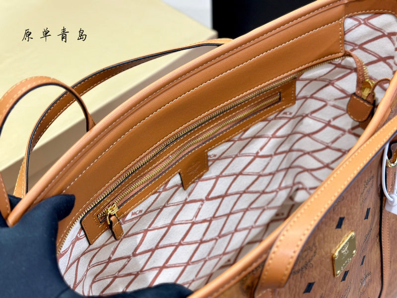 Luxurious Totes - CMM Bags - 022