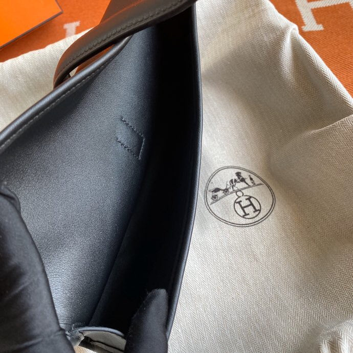 Luxurious Totes - Latest - 6723