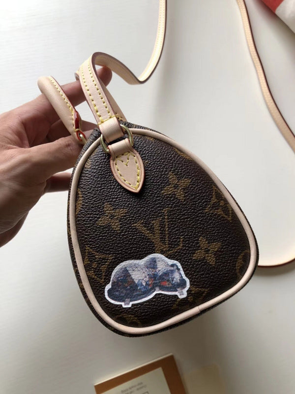 Luxurious Totes - Latest - 9700