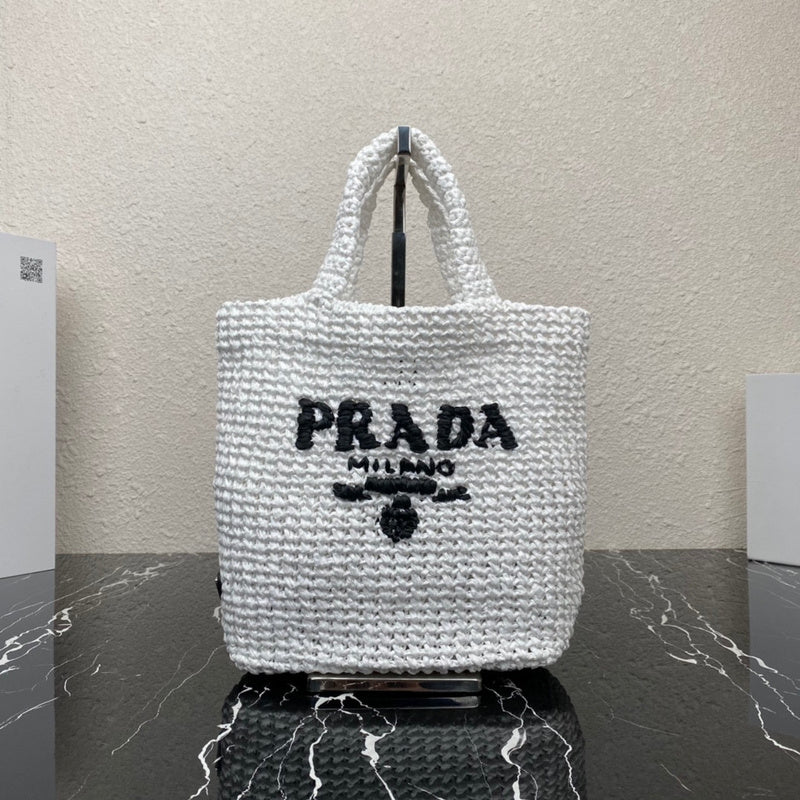 PDA - Luxurious Totes - 069