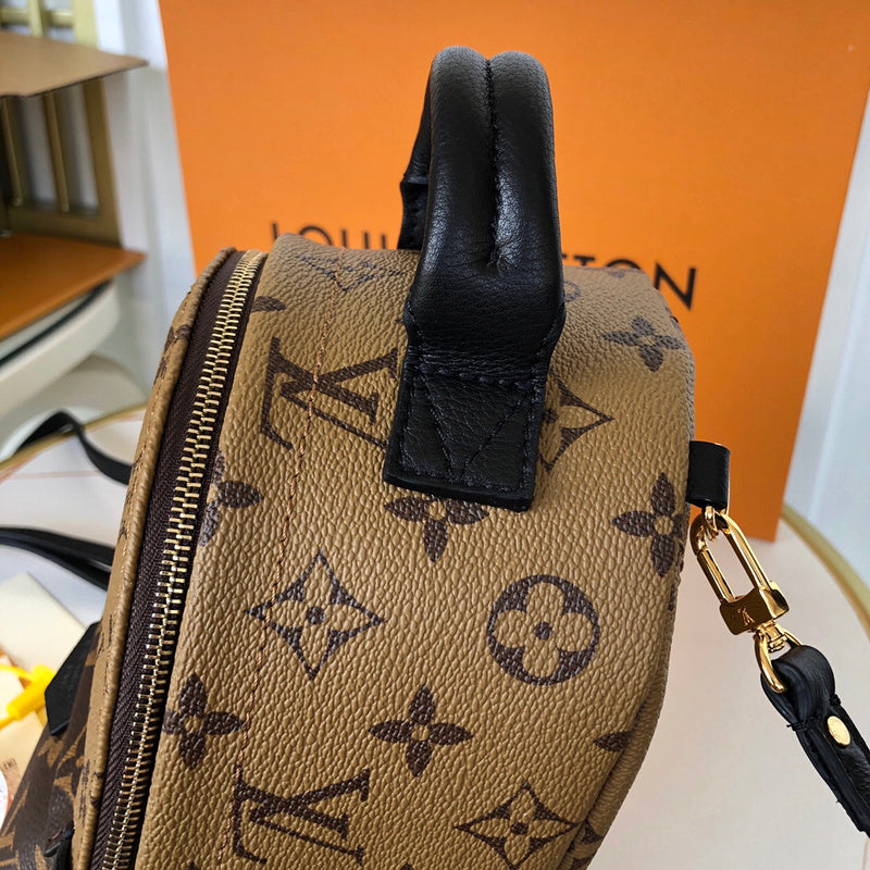 LOV - Luxurious Totes - 2522