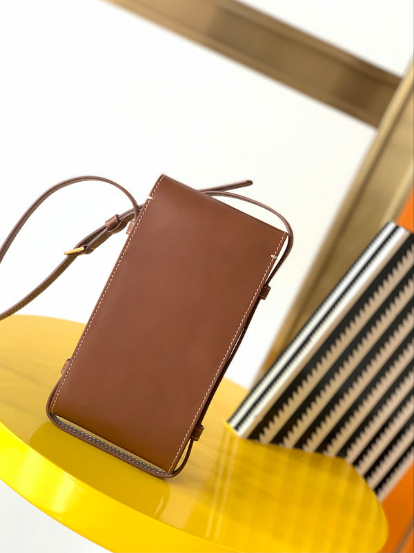 Luxurious Totes - Latest - 8616