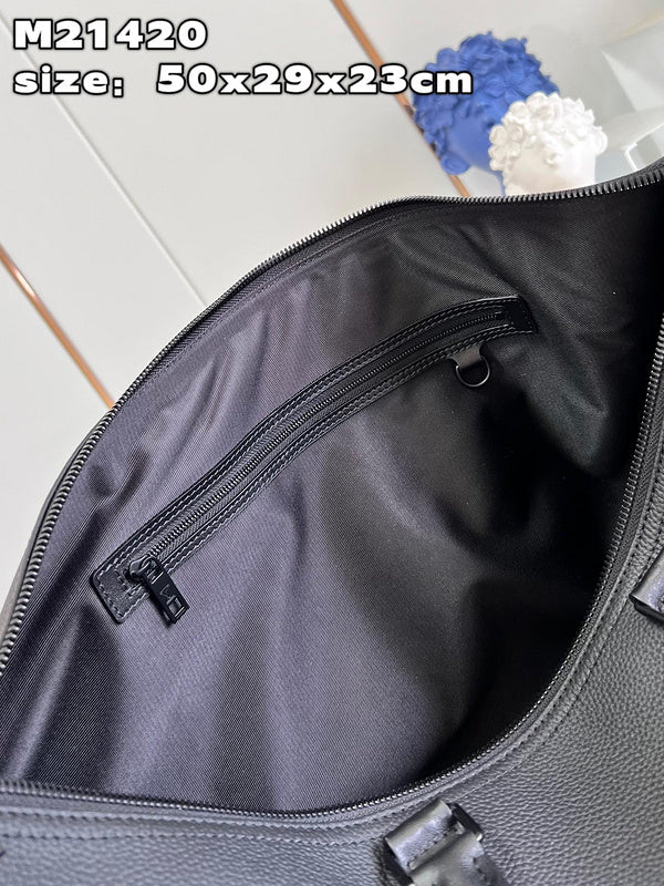LOV - Luxurious Totes - 460