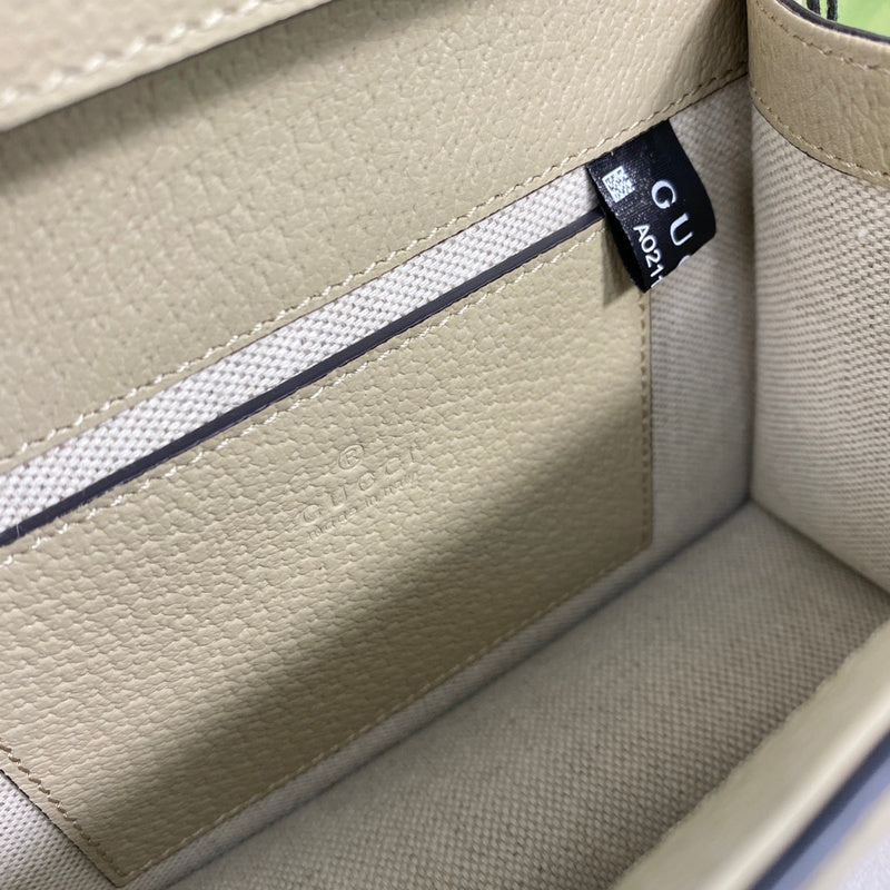 GUI - Luxurious Totes - 883