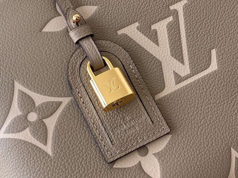 LOV - Luxurious Totes - 2260