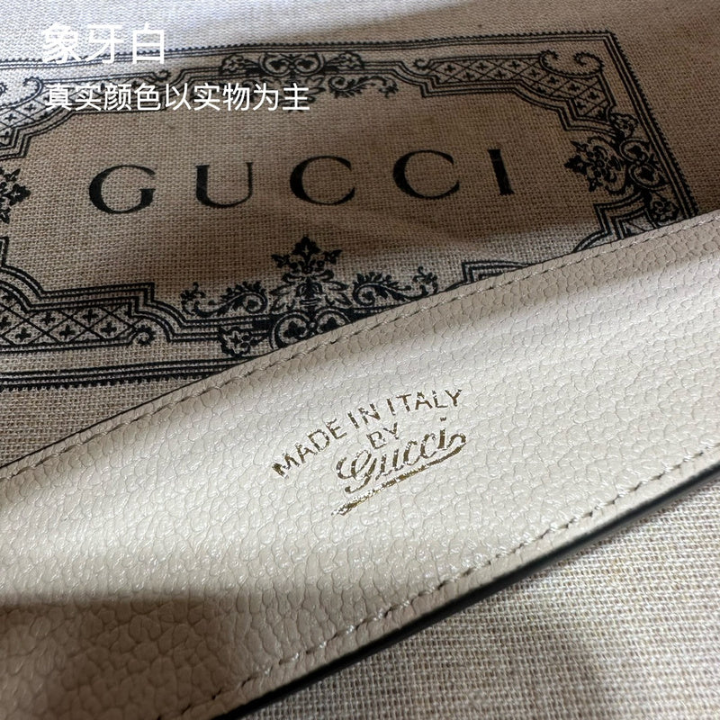 GUI - Luxurious Totes - 031