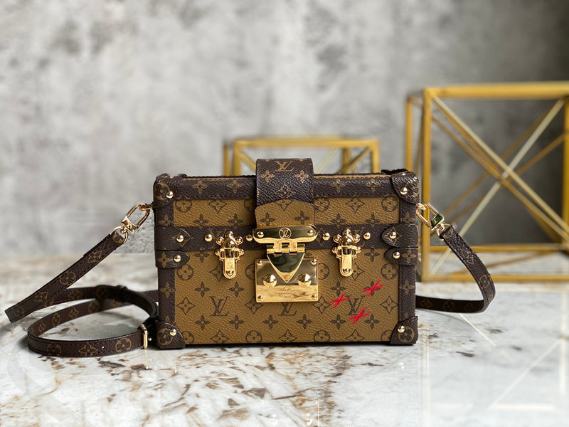 LOV - Luxurious Totes - 1536