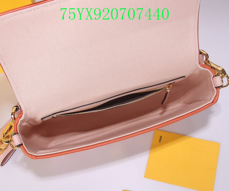 GC - Shoulder - 2592