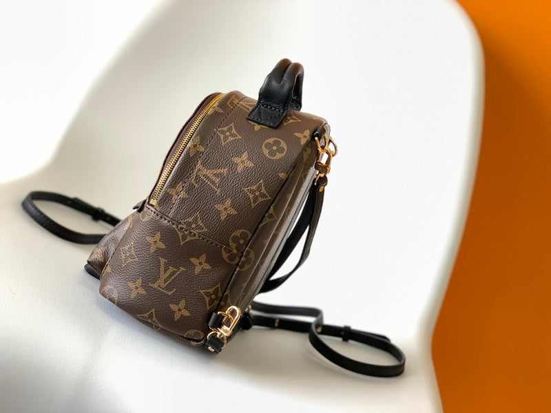 LOV - Luxurious Totes - 2010