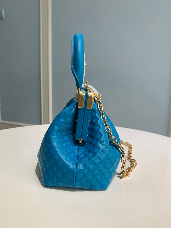 LOV - Luxurious Totes - 549