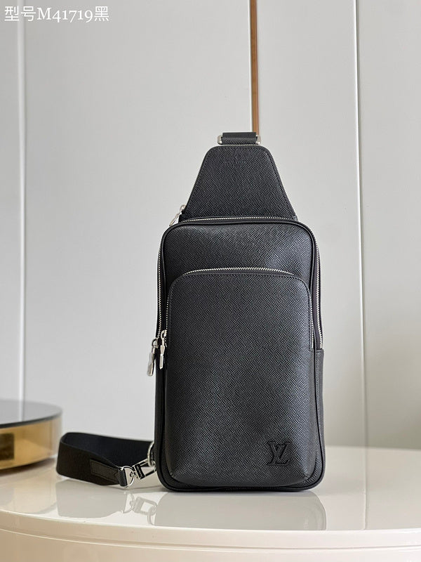 LOV - Luxurious Totes - 1027