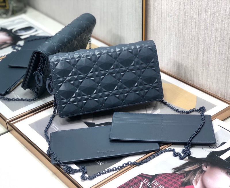 Luxurious Totes - Latest - 6425