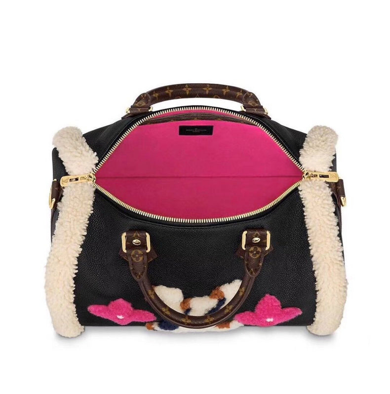 LOV - Luxurious Totes - 2576