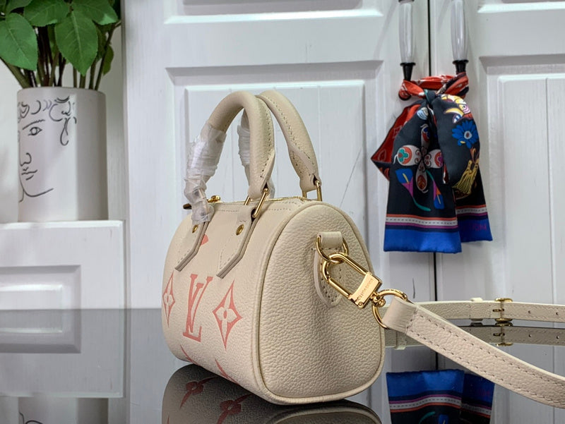 LOV - Luxurious Totes - 675