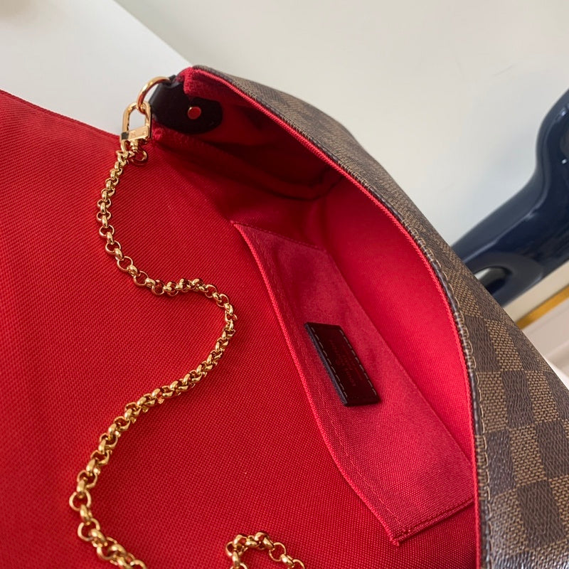 LOV - Luxurious Totes - 1924