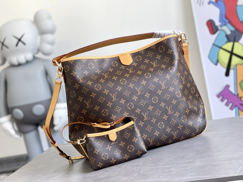 LOV - Luxurious Totes - 2077