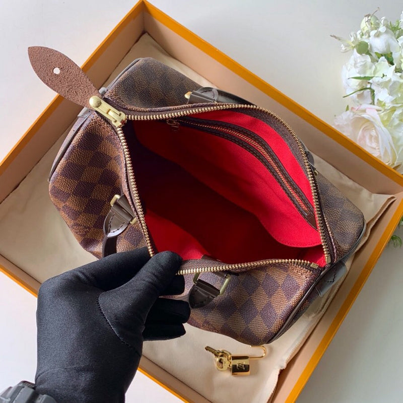 Luxurious Totes - Latest - 9689