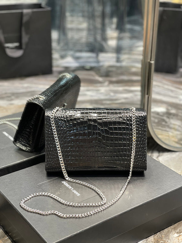 Luxurious Totes - Latest - 8455